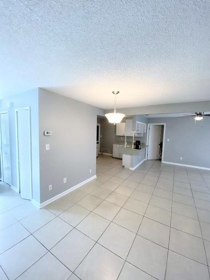 3445 Bowman Dr - Photo 3 of 13