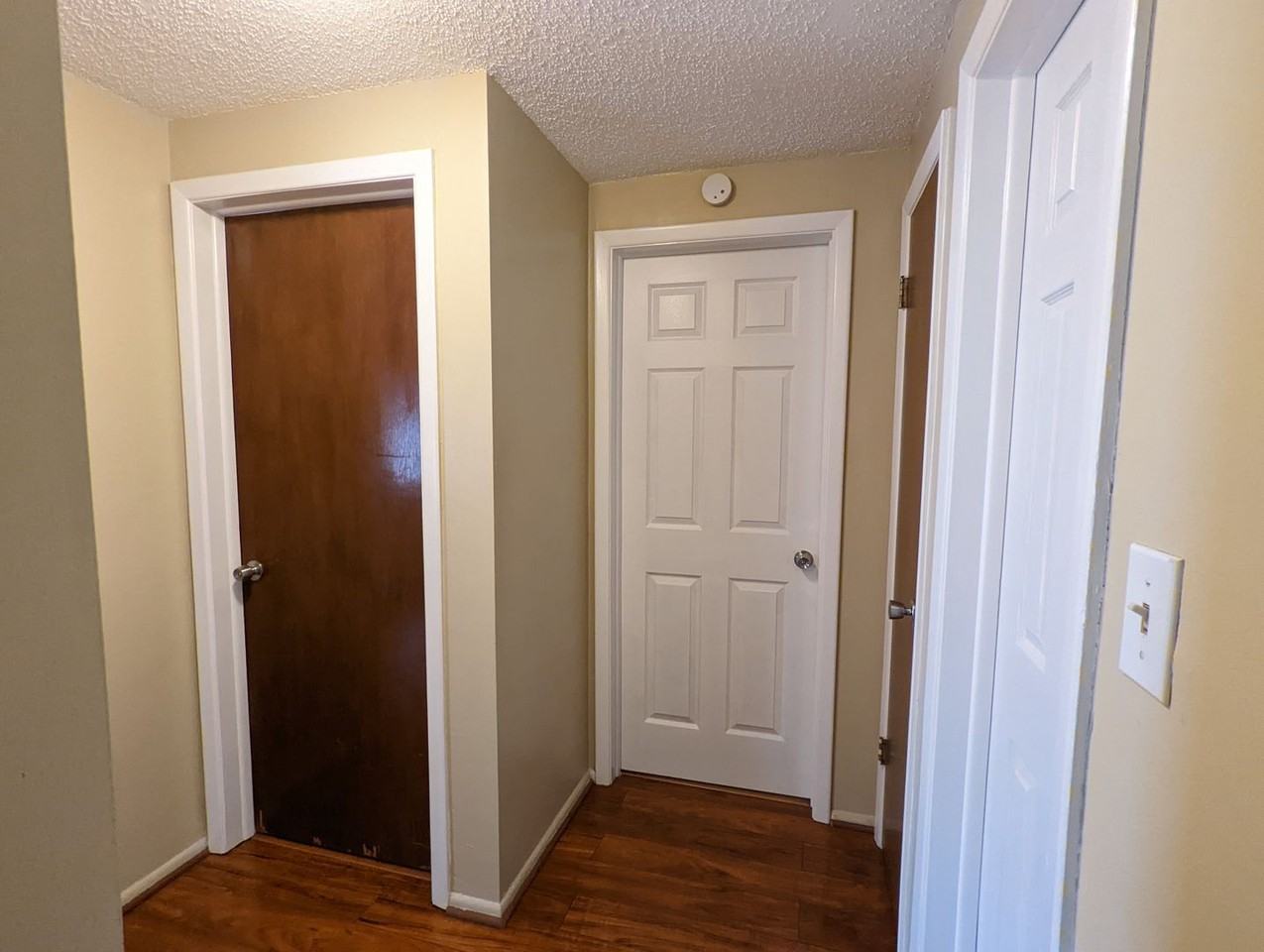 1024 Hilton Ln - Photo 7 of 12