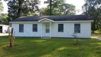 featured image of 406 School St