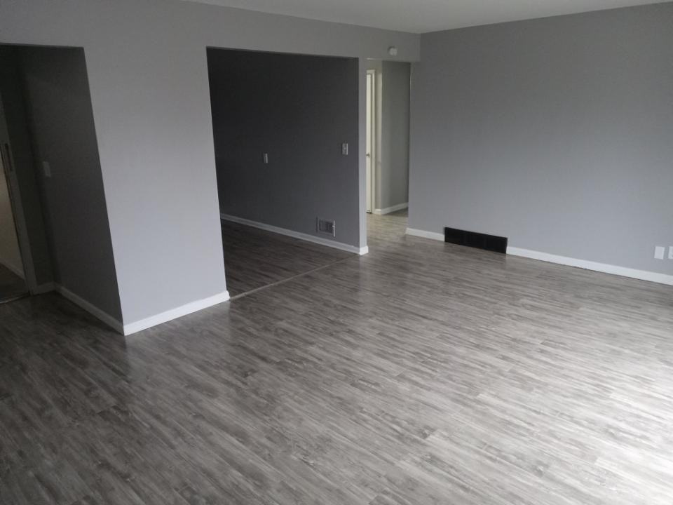 4131 Eastridge Drive - Photo 4 of 13