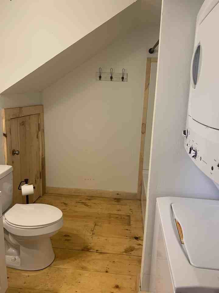 1784 Bean Hill Rd - Photo 4 of 17