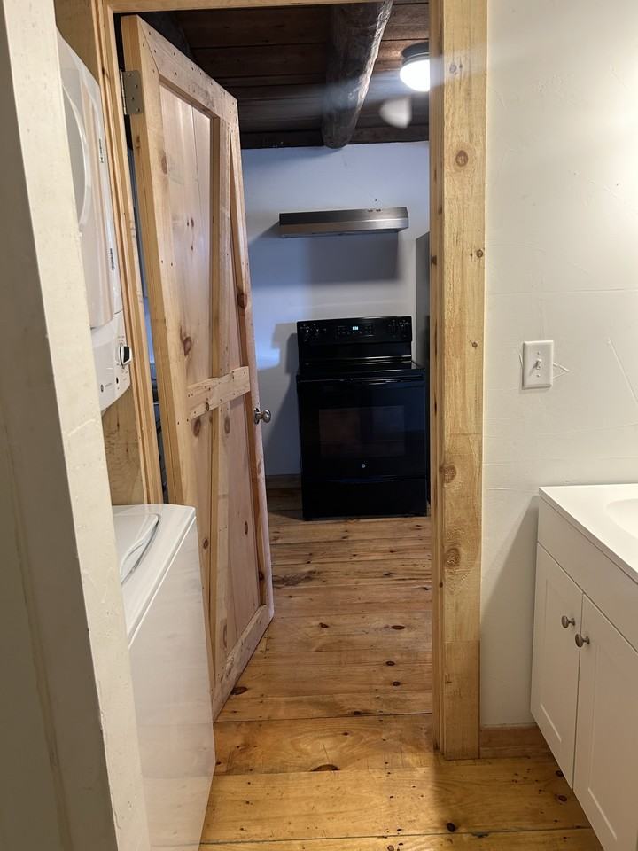1784 Bean Hill Rd - Photo 7 of 17