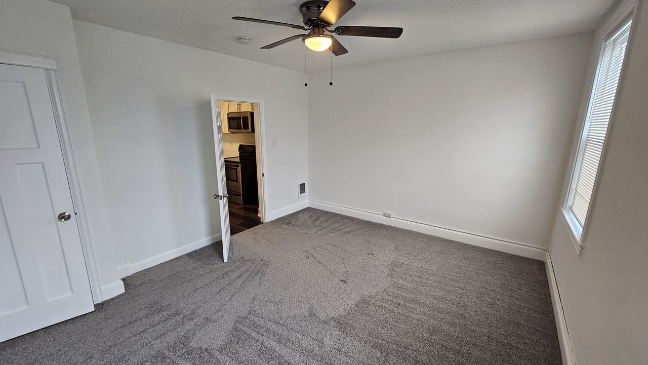 357 Folcroft Street - Photo 2 of 9