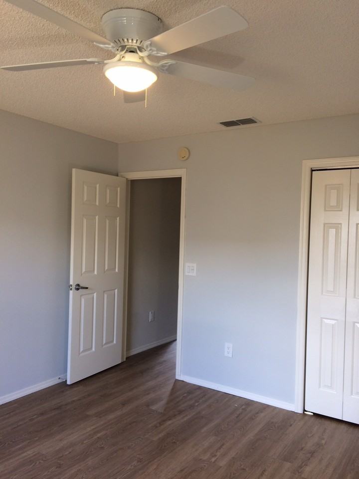 2018 Cristo Rd - Photo 5 of 14