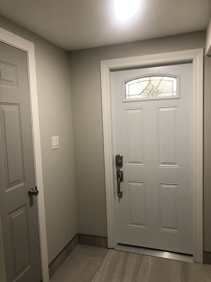 352 Evergreen Crescent - Photo 2 of 20