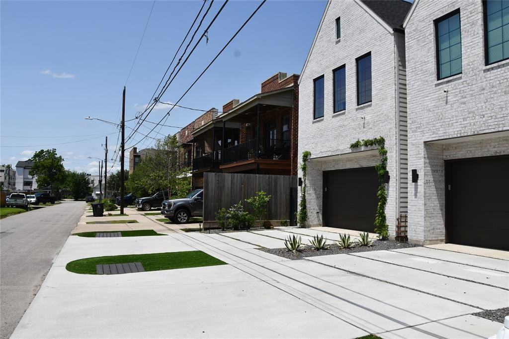 1520 Nashua Street - Photo 2 of 12