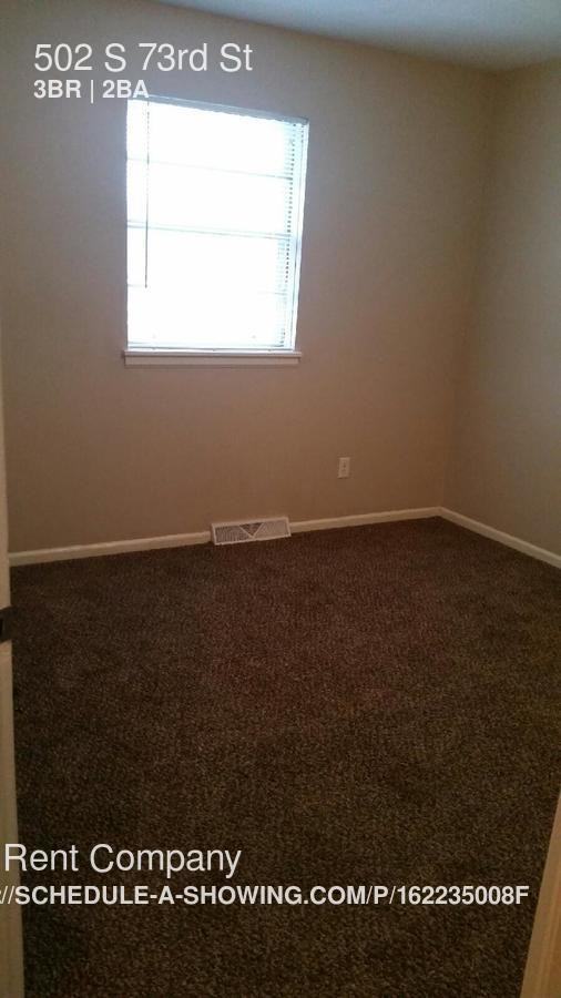 502 S 73 St - Photo 2 of 8