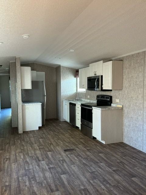 2422 Highway 43 S #10