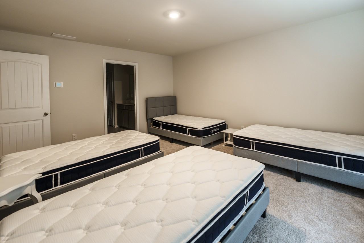 3602 S Fulton Ave #NA - Photo 3 of 33