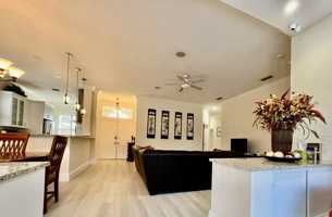 featured image of 249 Hampton Pl #NA