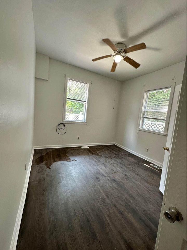 1706 W Allegheny Ave #1 - Photo 6 of 15
