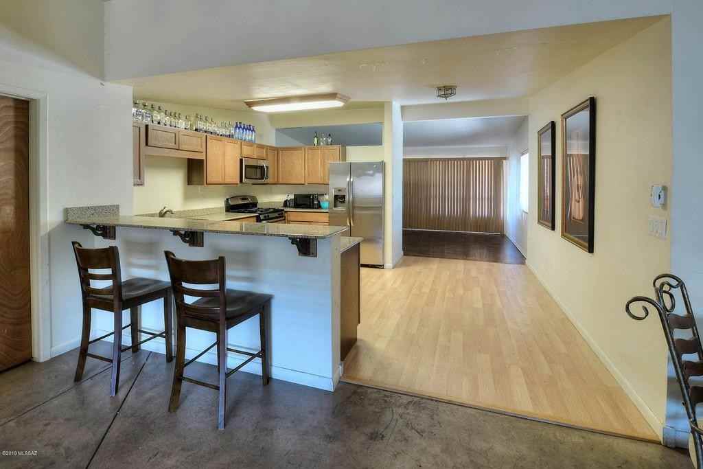 832 E Lester St #NA - Photo 4 of 10