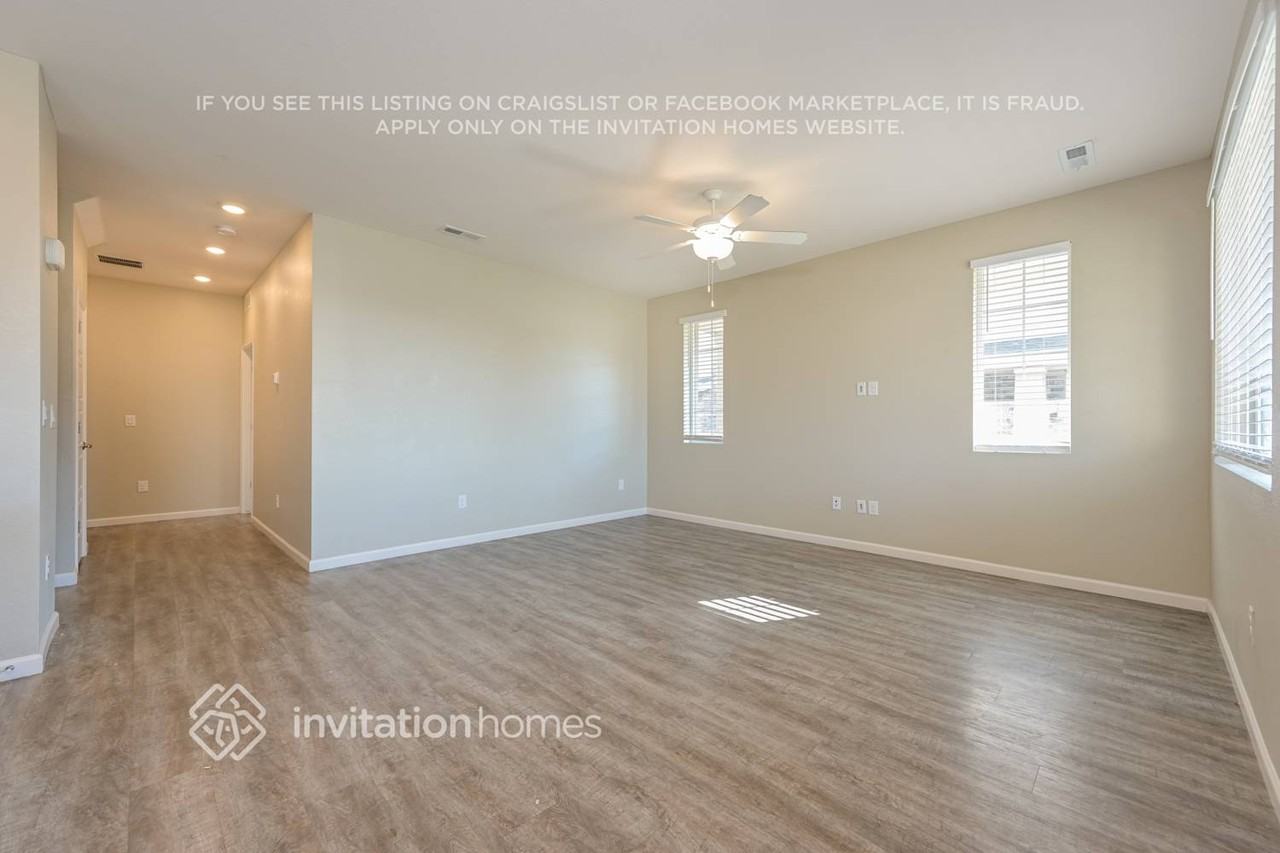 1736 S Elk Way - Photo 6 of 26