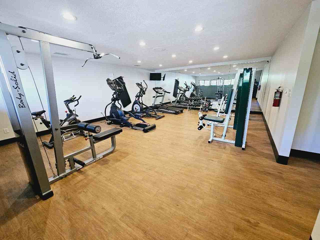 Sugarbush Apartments - Photo 2 of 27