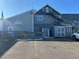 featured image of 31 W Minnesota St