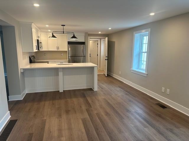 303 Manchester Ave. - Photo 2 of 6