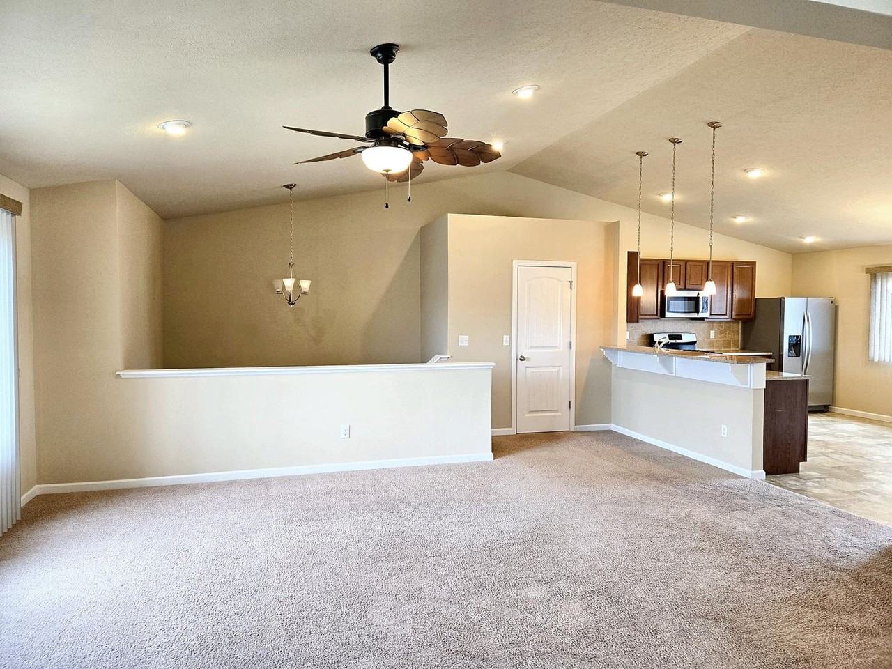 908 Christian Ave - Photo 2 of 22