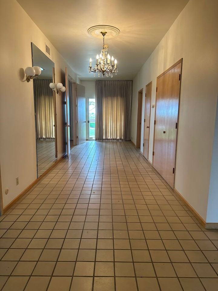 7905 E Jensen Ave - Photo 3 of 25