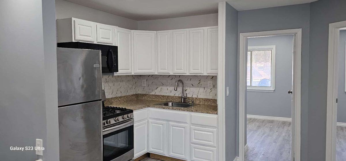 12 Cypress St ##1 - Photo 3 of 23