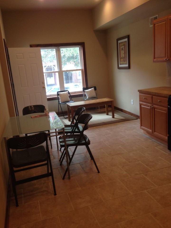 3223 Wallace st - Photo 4 of 11