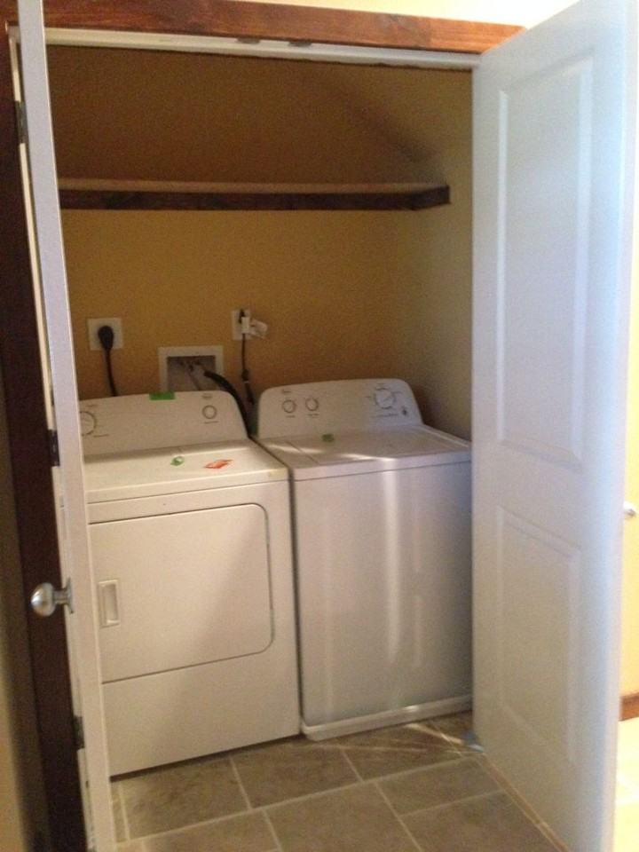 3223 Wallace st - Photo 6 of 11