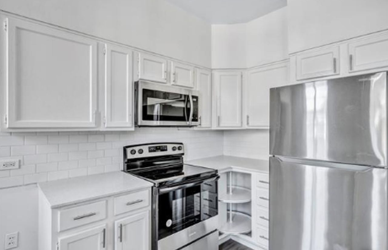 827 827 S Crockett - 827 S Crockett #1A - Photo 7 of 24