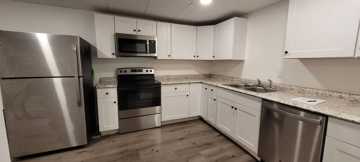 featured image of 6 East Main Street