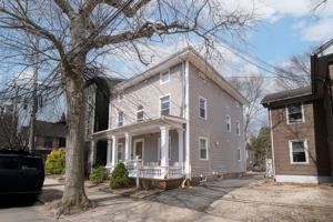 featured image of 77 Edwards St