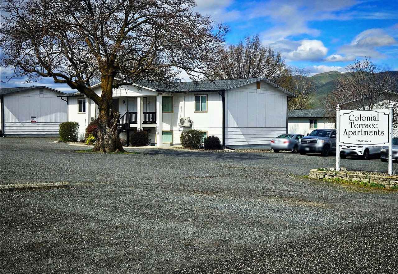 1234 Francis Ave #44 - Photo 2 of 10