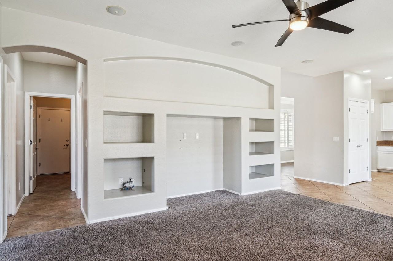 4351 E Vallejo Ct - Photo 7 of 42