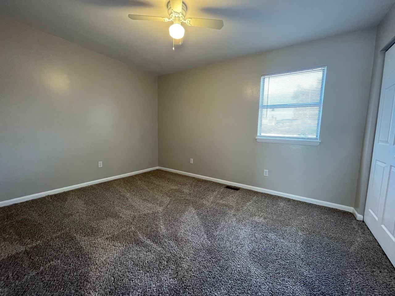 507 Landview St Unit B - Photo 7 of 12