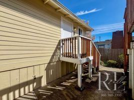 featured image of 1215 Burwell St Apt B #Apt B