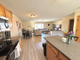 featured image of 6 City View Ln