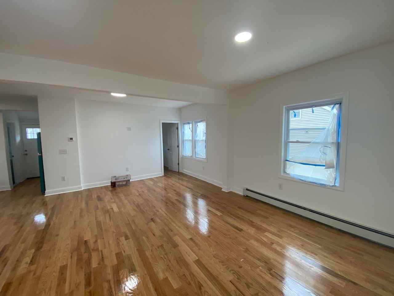 1423 7th Ave - Photo 4 of 26