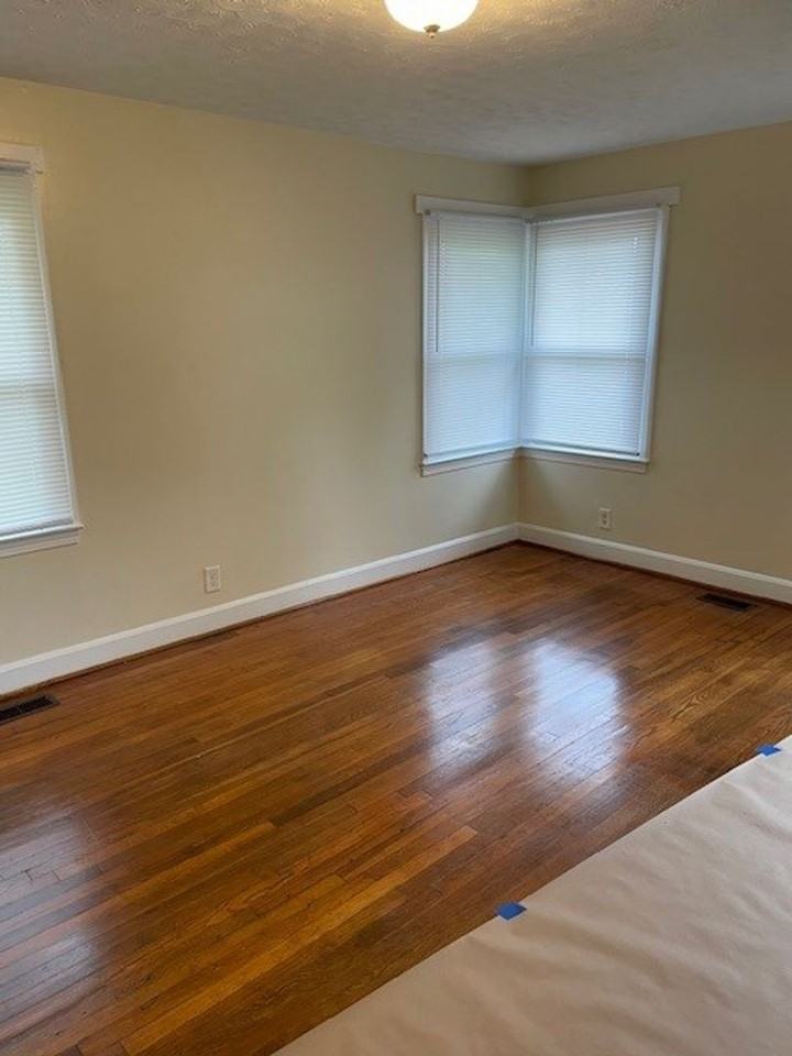 2863 Stockton St - Photo 3 of 9