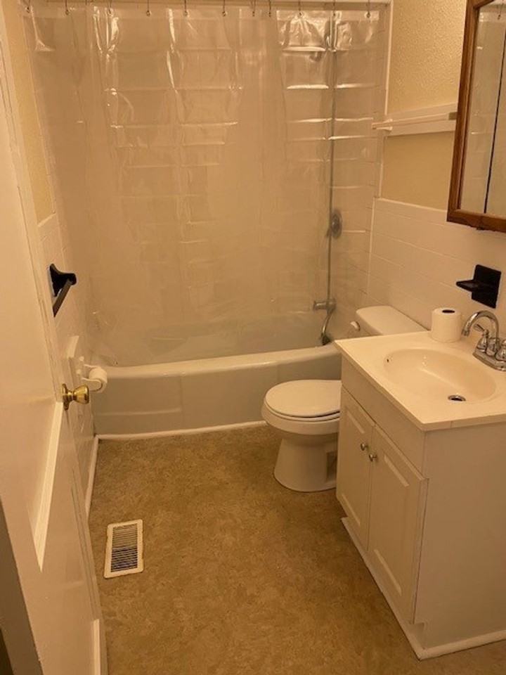 2863 Stockton St - Photo 5 of 9