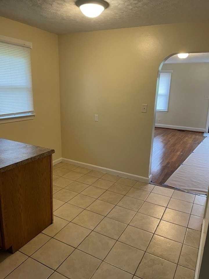 2863 Stockton St - Photo 7 of 9