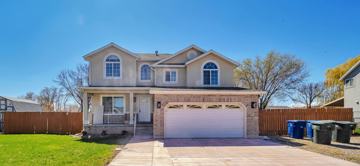featured image of 2255 W Red Robin Rd