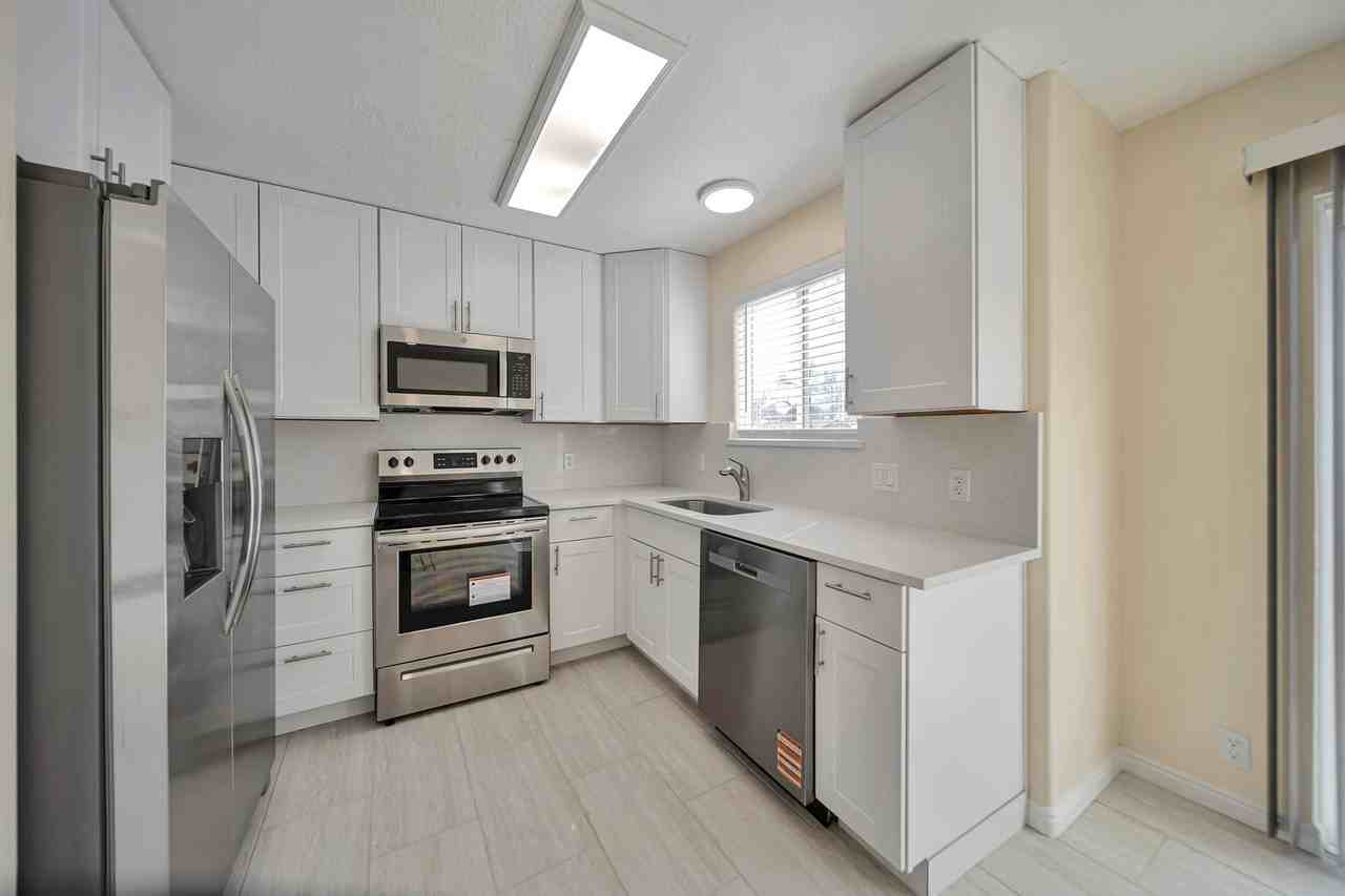 2255 W Red Robin Rd - Photo 5 of 26
