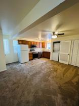 915 Defoe - Photo 1 of 1