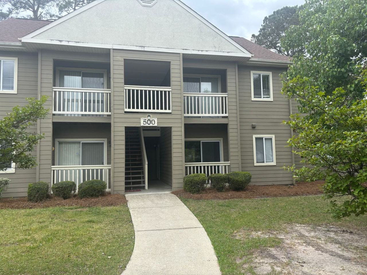 500 Myrtle Greens Dr Apt B - Photo 2 of 9