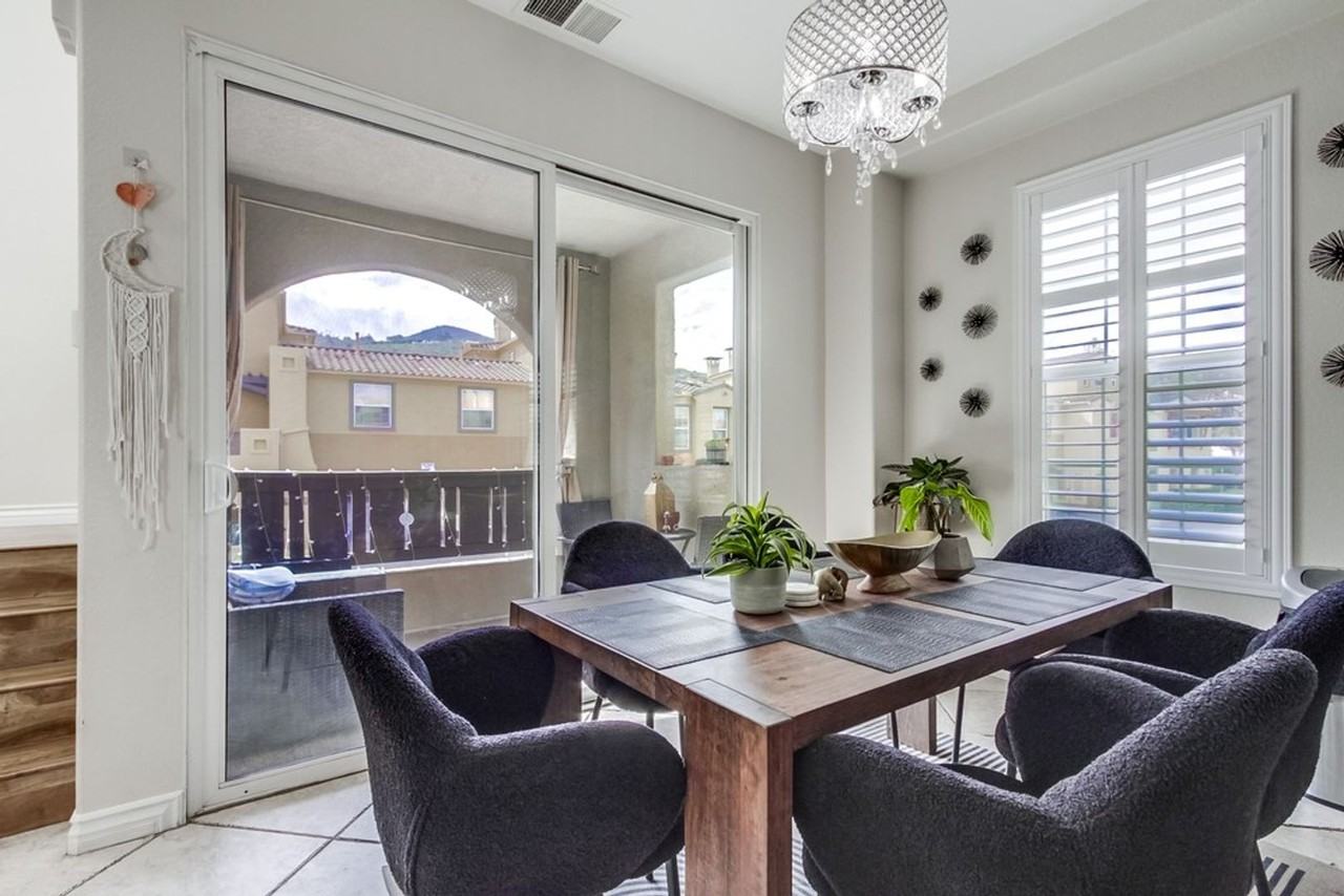 761 Hatfield Dr - Photo 7 of 33