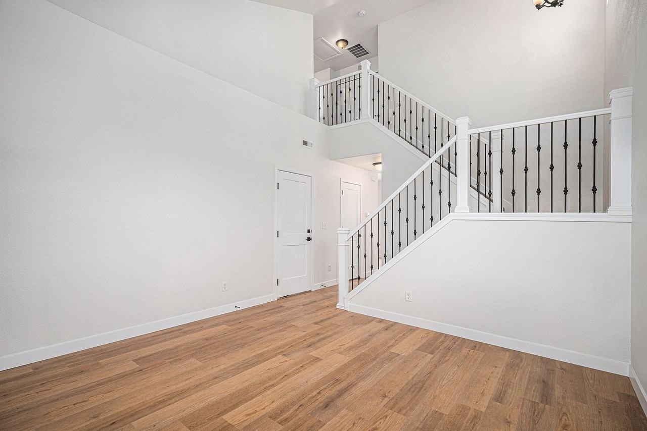 1427 1427 North Stratton Avenue Castle Rock, CO ##Co - Photo 5 of 23