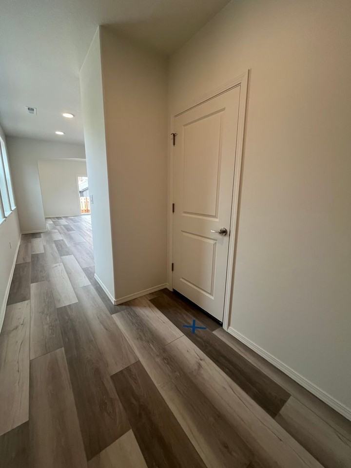 975 W 27th Ave - Photo 2 of 29