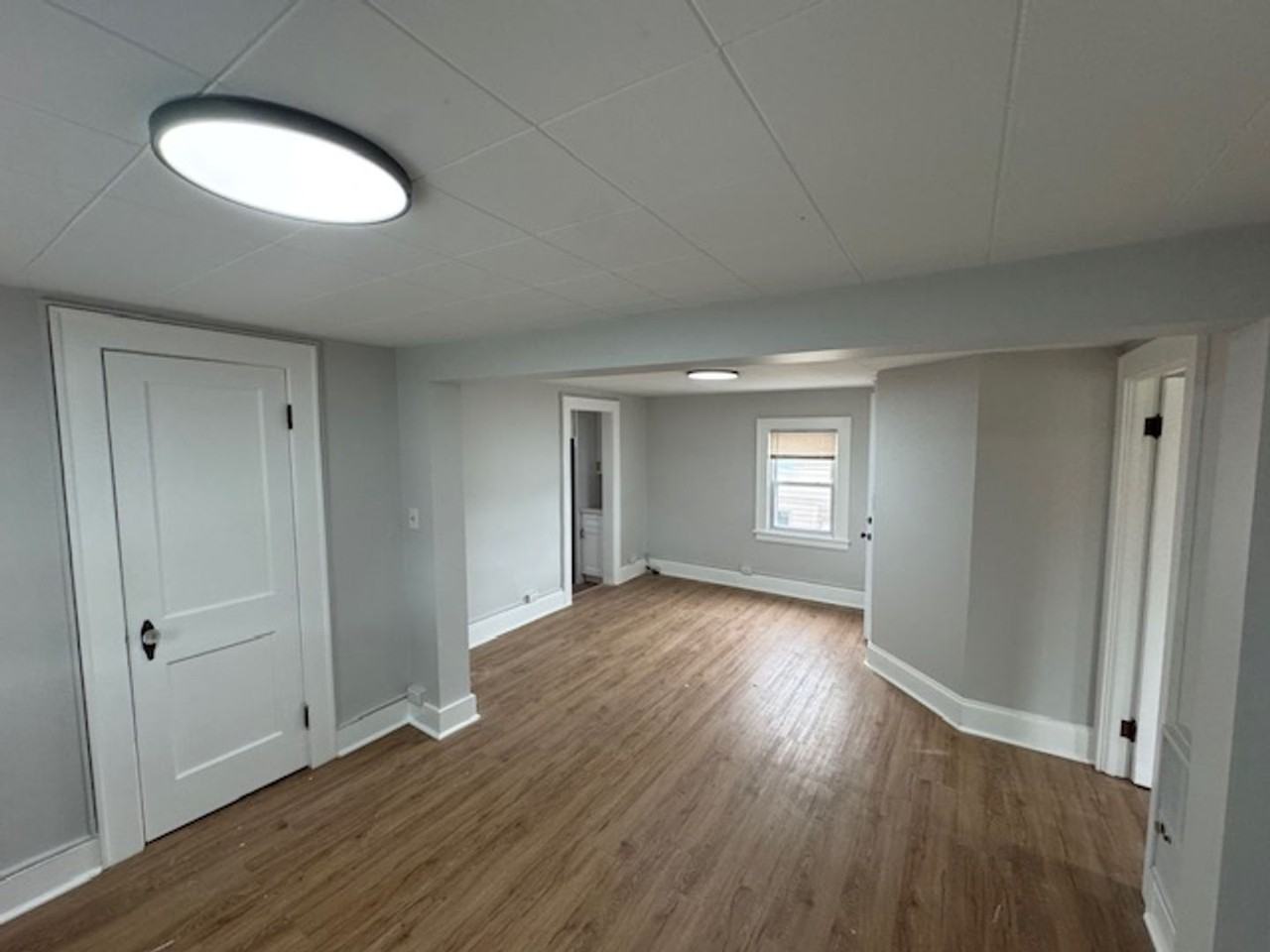 39 Bank St - Photo 2 of 46