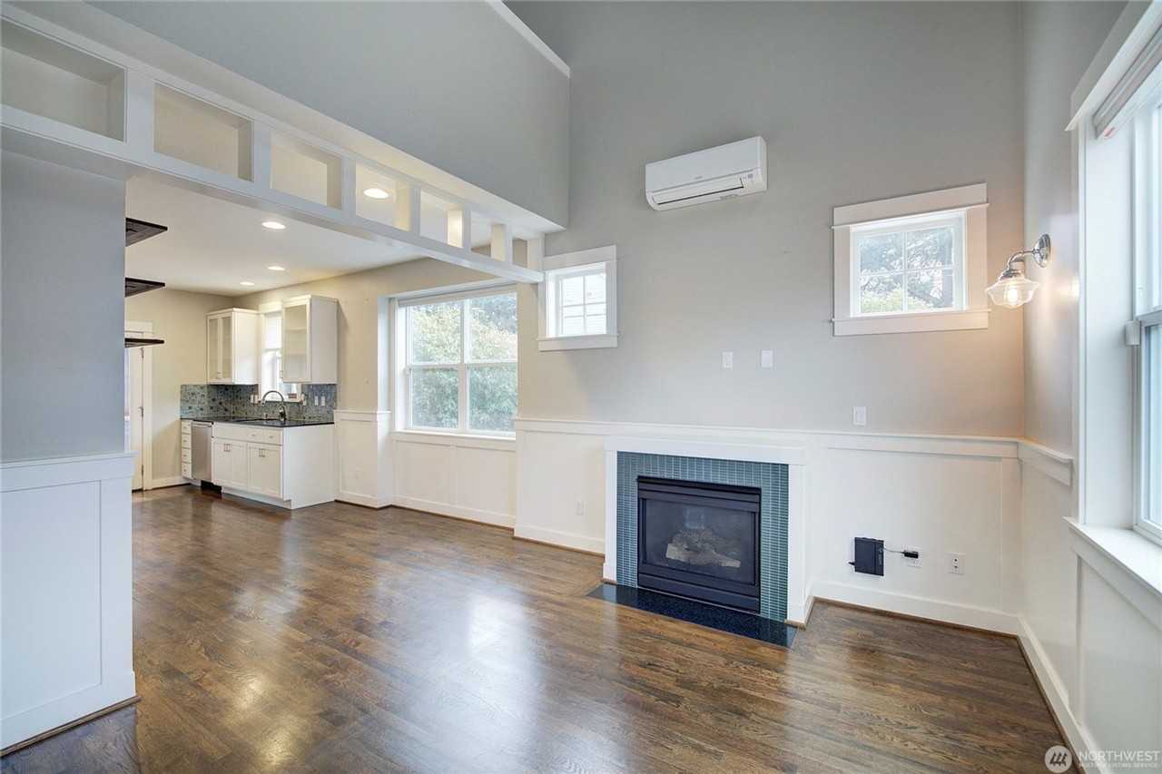 2213 Nw 60th St - Photo 5 of 20
