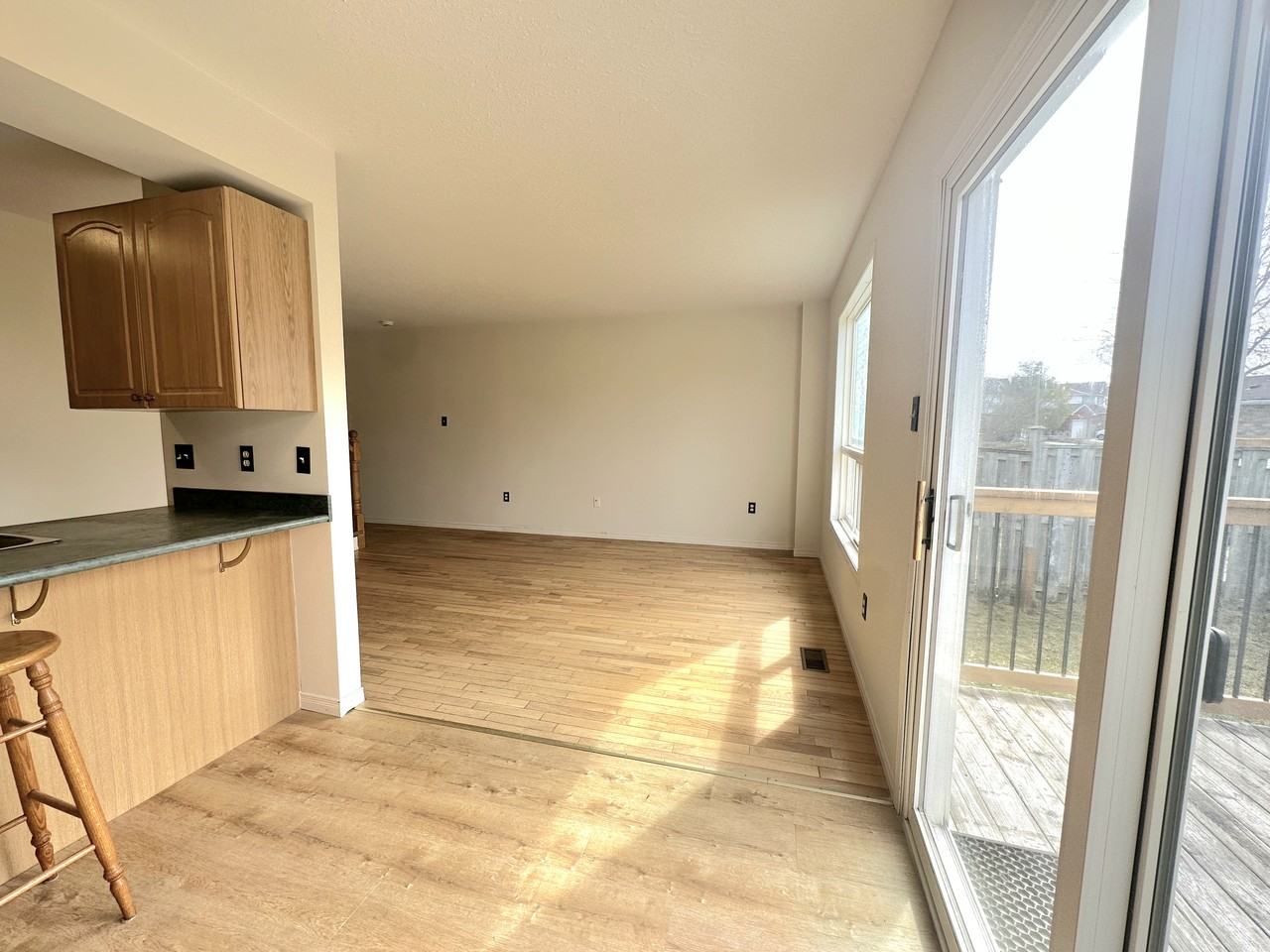 126 Silurian Drive - Photo 6 of 30