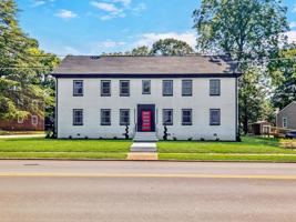 featured image of 404 N Main St