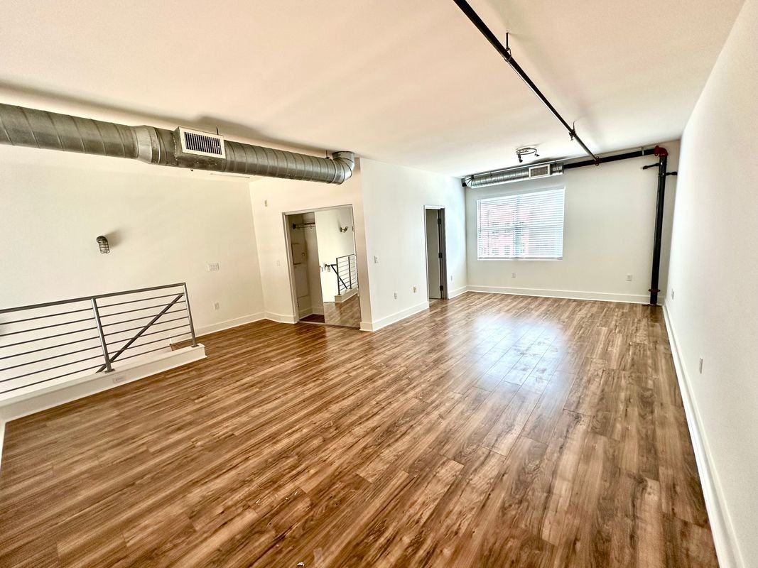 716 N Santiago St - Photo 2 of 21