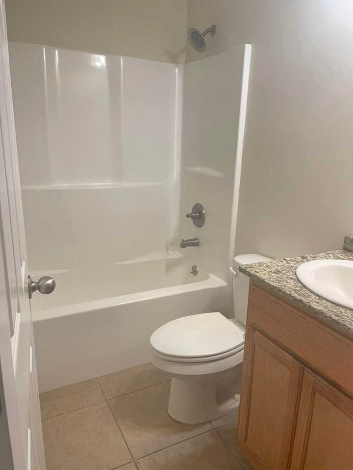 130 Small Oaks Rd #14961446 - Photo 3 of 10